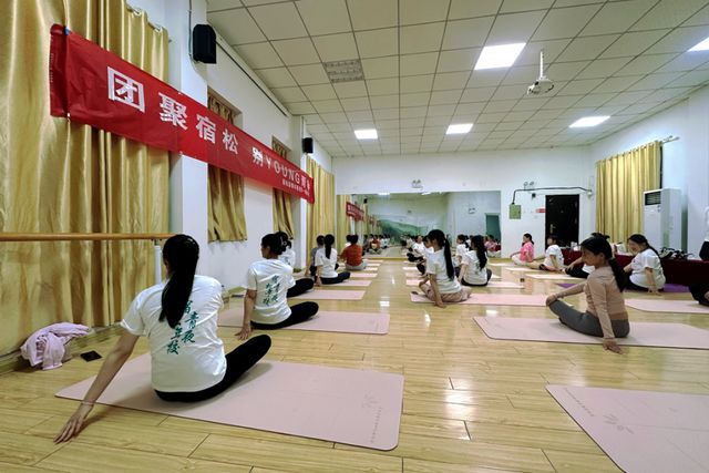 半岛.体育 (中国) 官方网站团聚宿松 别YOUNG青春——宿松县青年夜校第一期(图4)